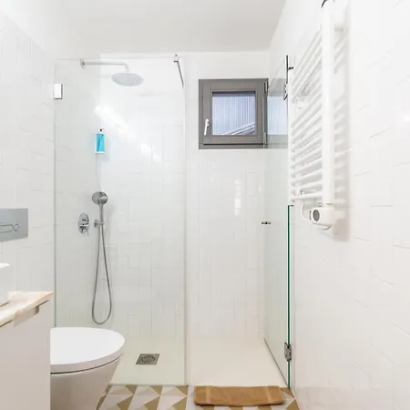 Locally Yours Flores Apartamento *